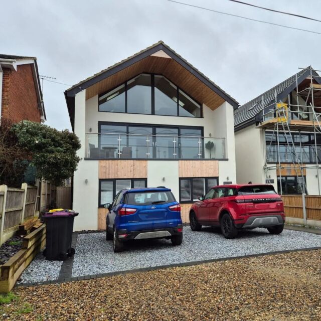 Two New builds , done in load bearing masonry and localised steel work. One completed the other underway in Southend-on-Sea

#structuralengineering #Engineering #newbuild #Construction #car #steel